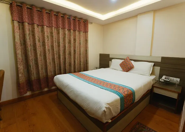 Hotel The President 2*